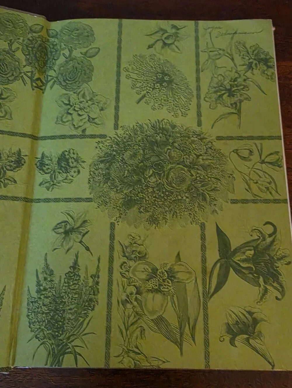 FLOWER ARRANGING VOLUME ONE: SECOND EDITION BY BILL HIXSON English And Japanese